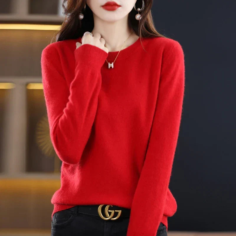 Women’s Elegant Classic Crew Neck Sweater