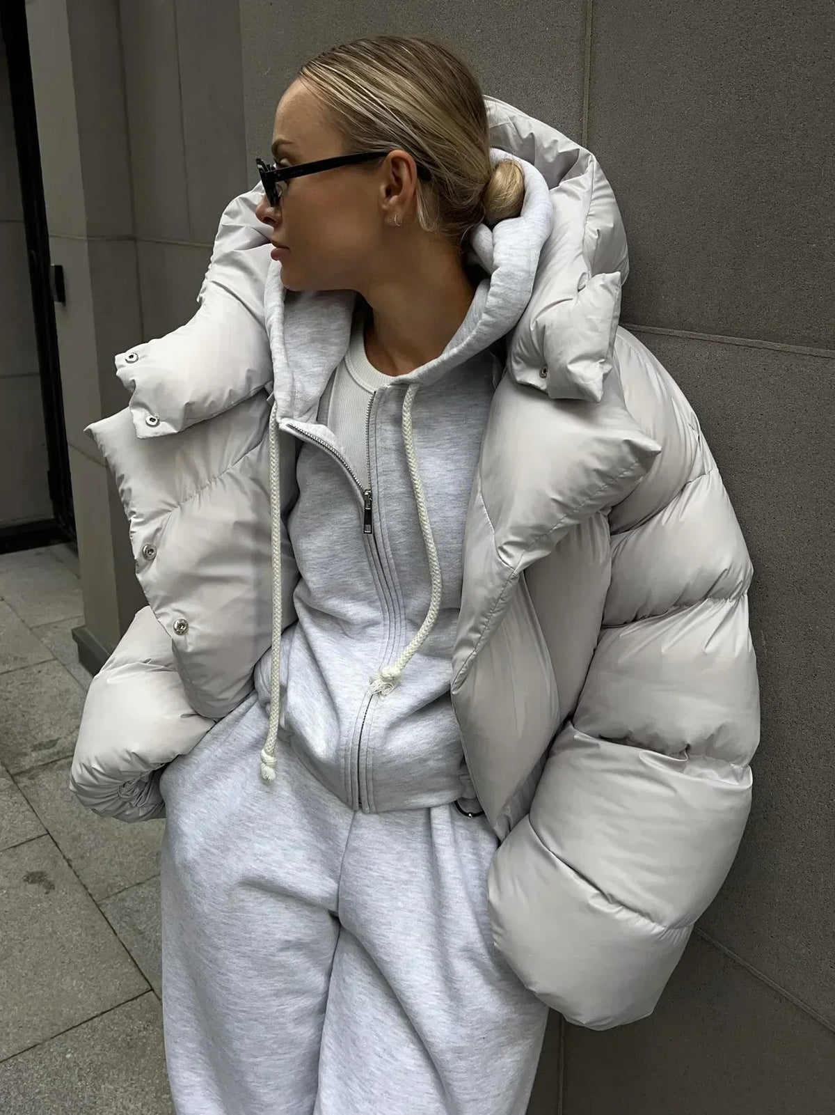 Women's Oversized Puffer Hooded Winter Jacket