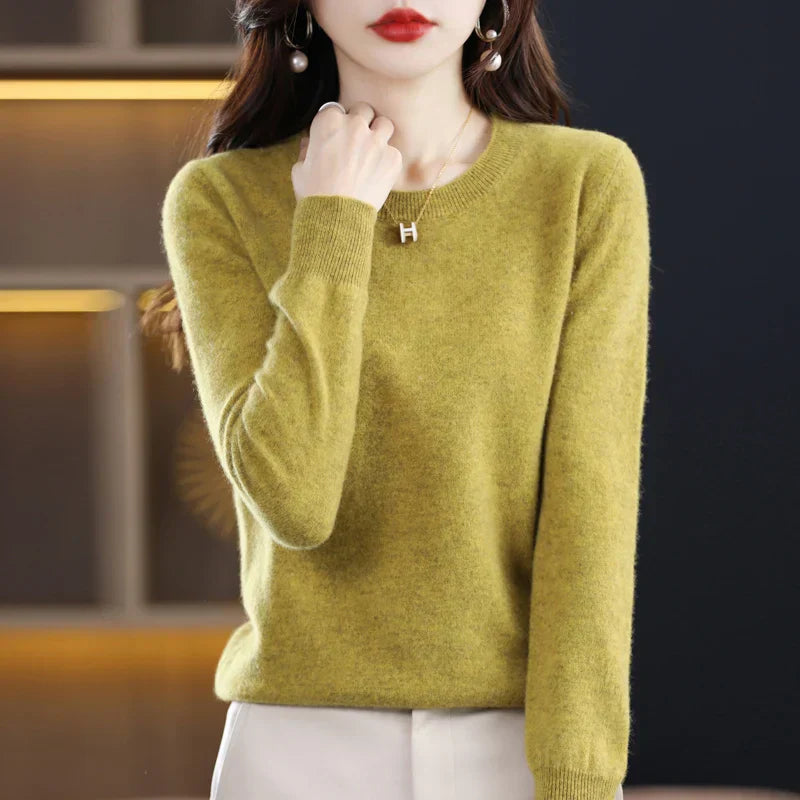 Women’s Elegant Classic Crew Neck Sweater