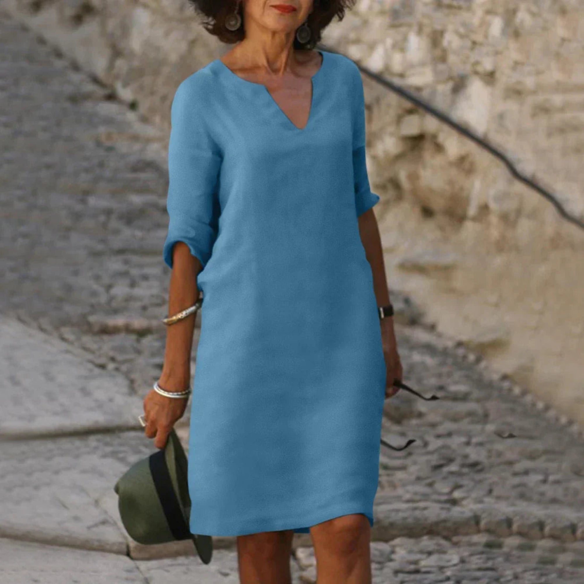 Women’s Relaxed V Neck Shift Dress with Three Quarter Sleeves