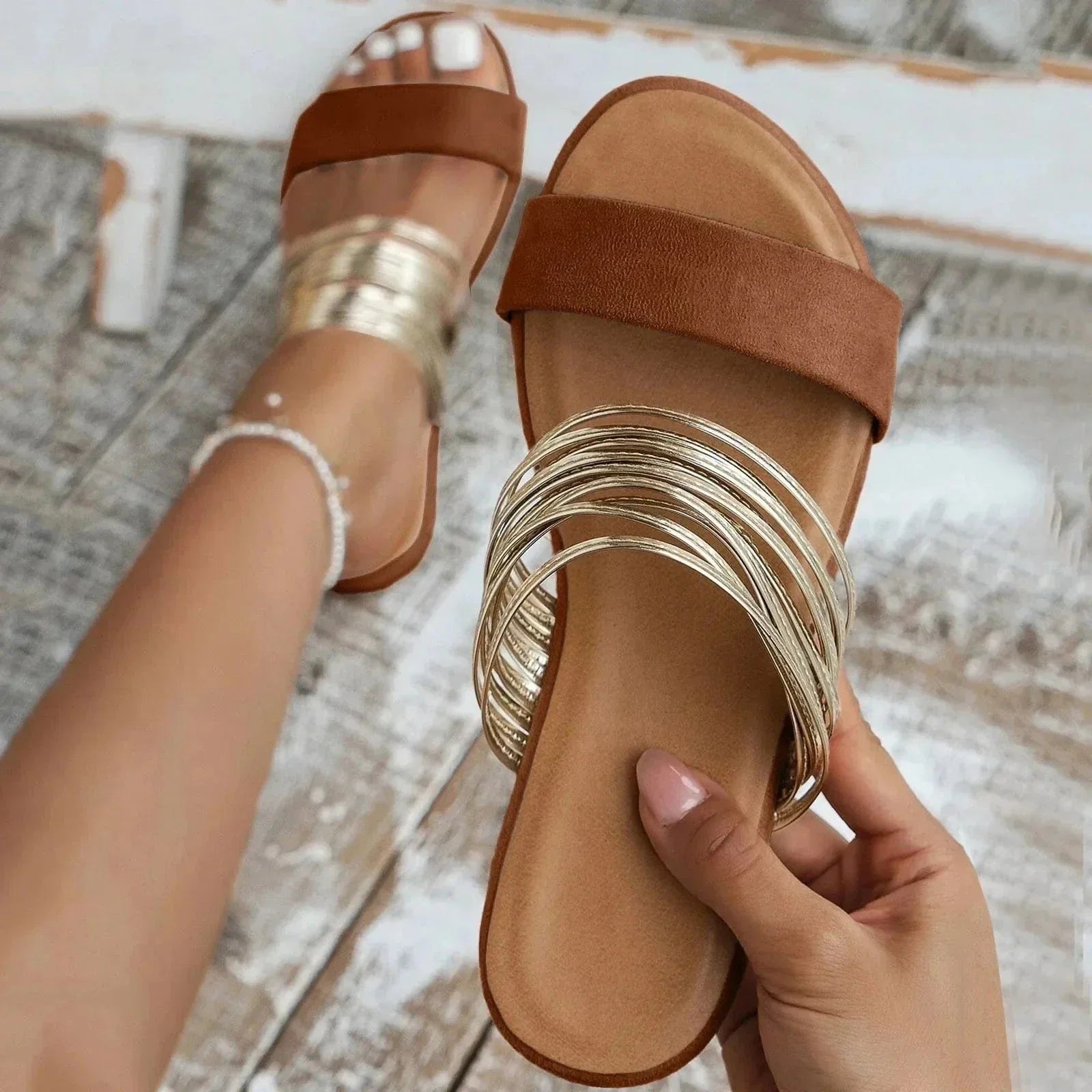#Color_Brown