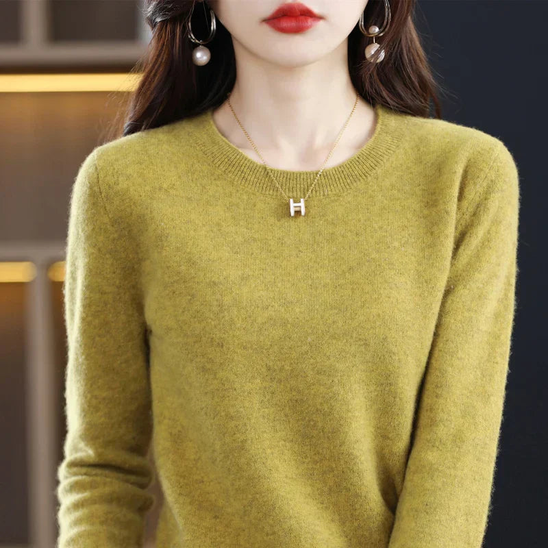 Women’s Elegant Classic Crew Neck Sweater