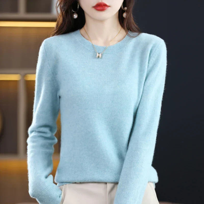 Women’s Elegant Classic Crew Neck Sweater