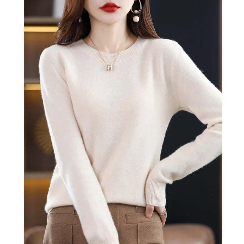 Women’s Elegant Classic Crew Neck Sweater