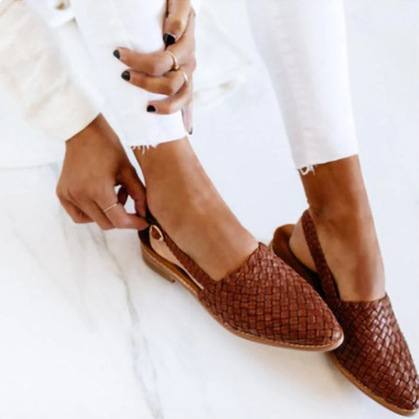 #Color_Brown