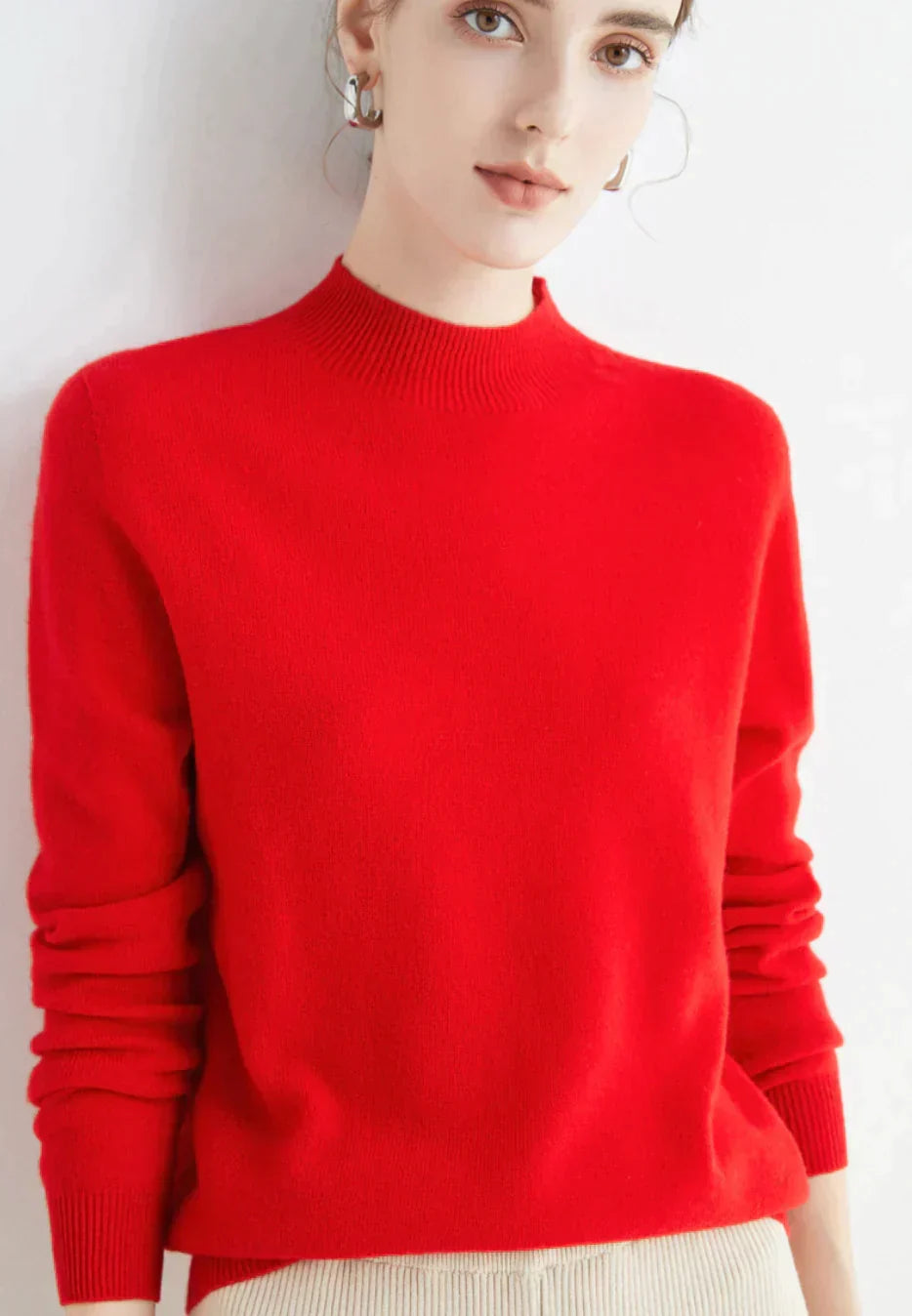 Women’s Classic Crew Neck Knit Sweater