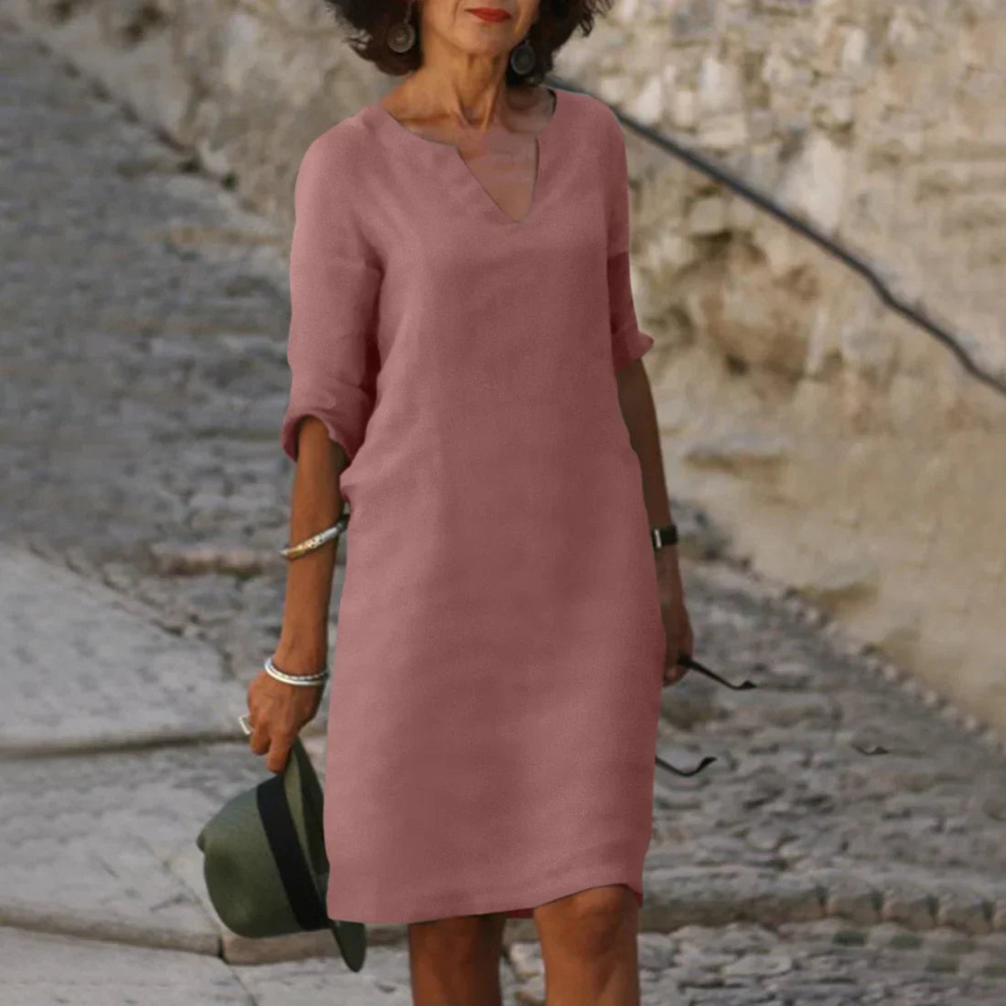 Women’s Relaxed V Neck Shift Dress with Three Quarter Sleeves