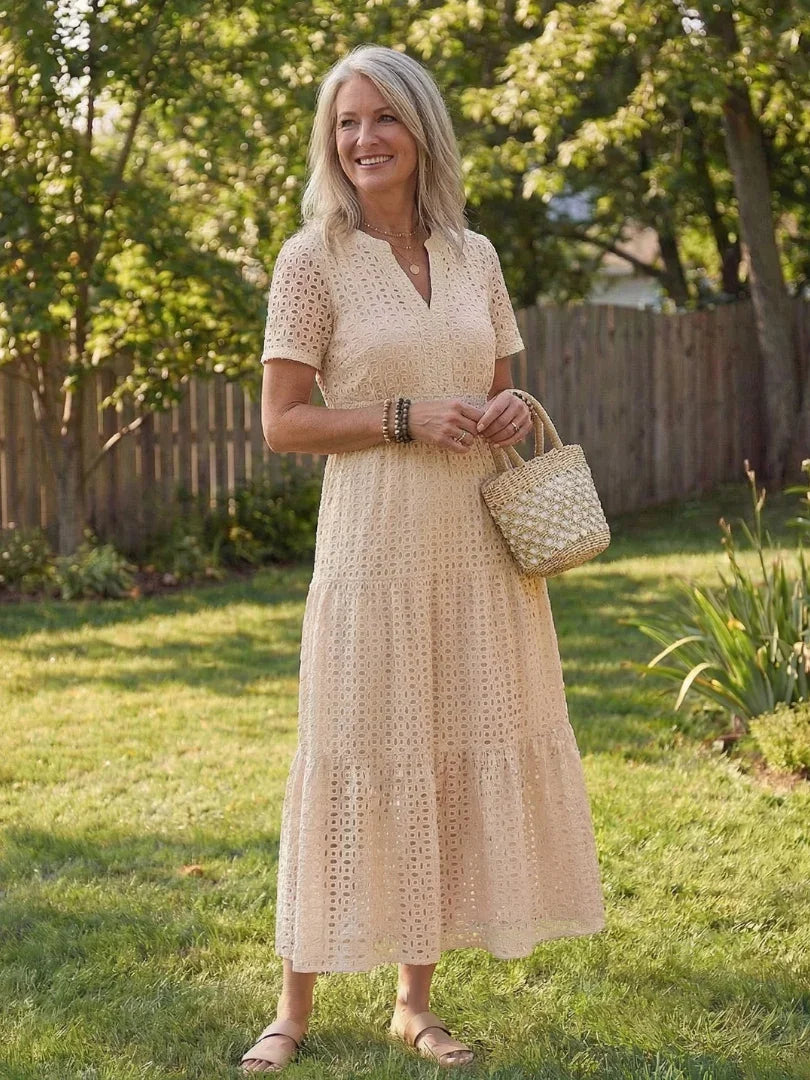 Women's Eyelet V-Neck Short Sleeve Midi Dress