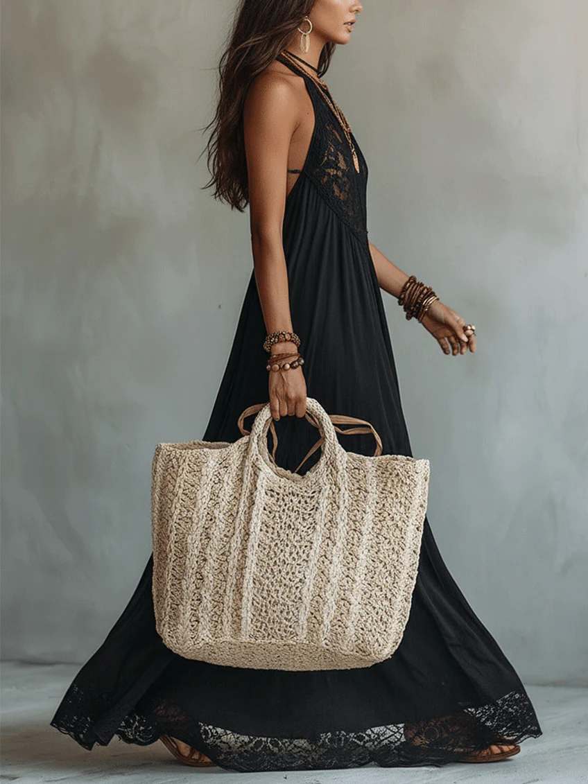 Women’s Black Lace Maxi Dress with Flowing Silhouette