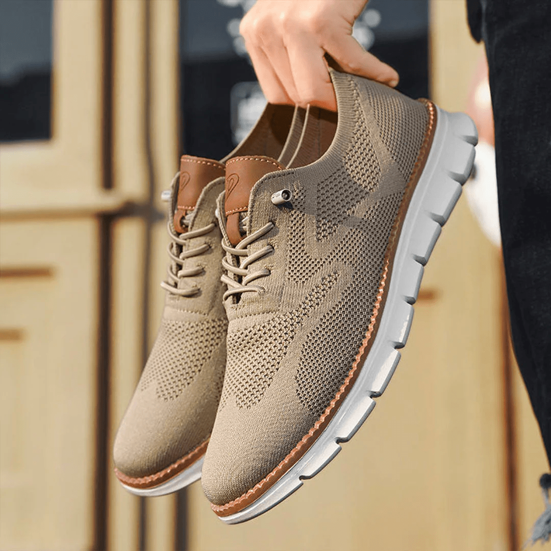 Men's Lightweight Casual Walking Shoes