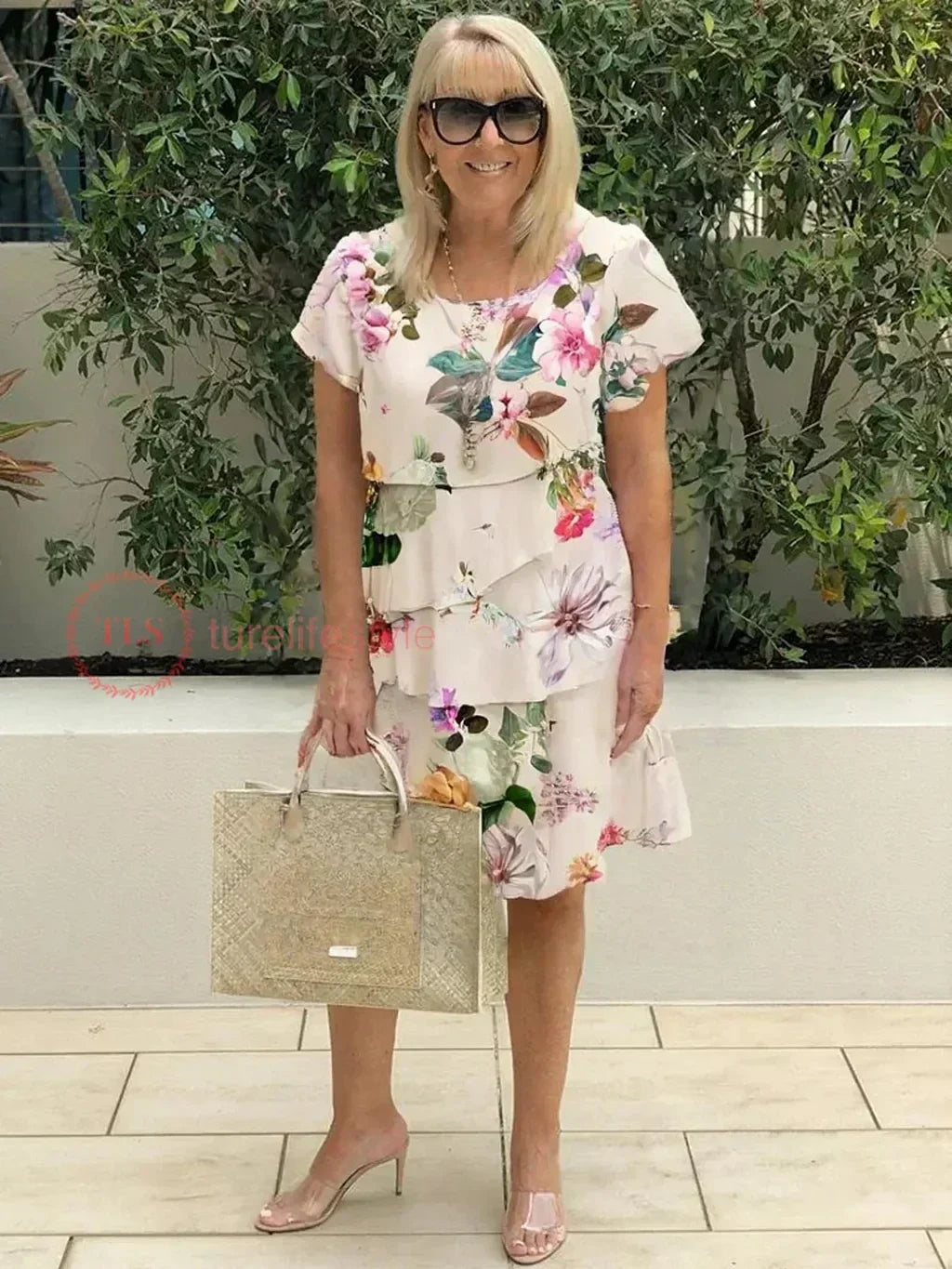 Chic Ruffled Floral Midi Dress