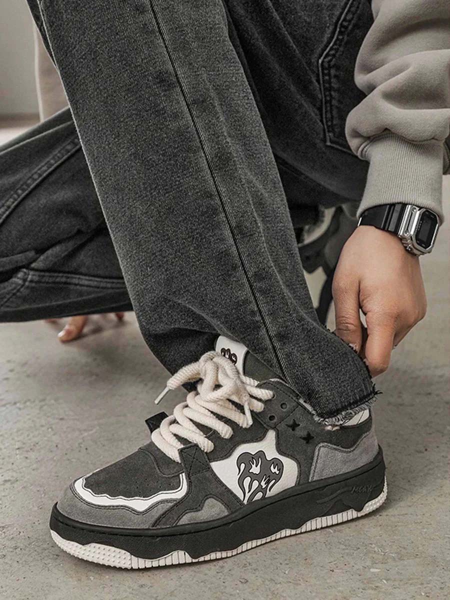 Men's Retro Low Top Streetwear Skate Sneakers