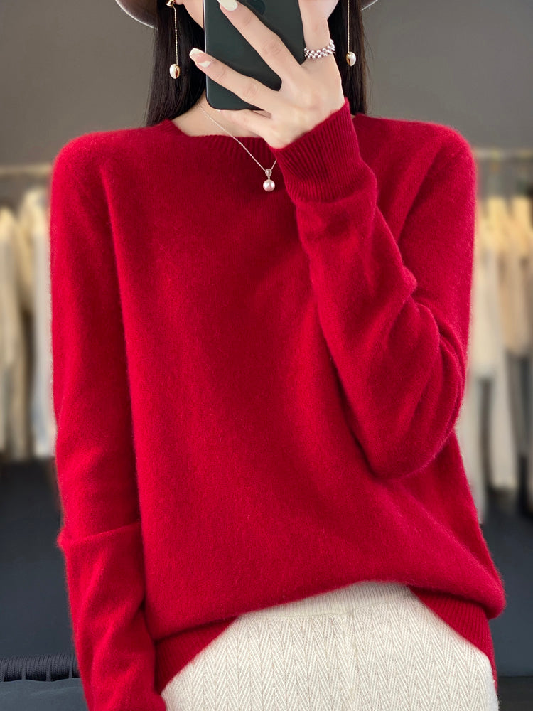 Women’s Relaxed Fit Crew Neck Knit Sweater