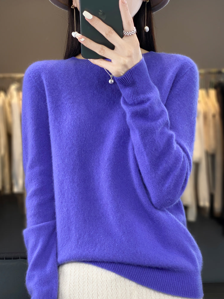 Women’s Relaxed Fit Crew Neck Knit Sweater