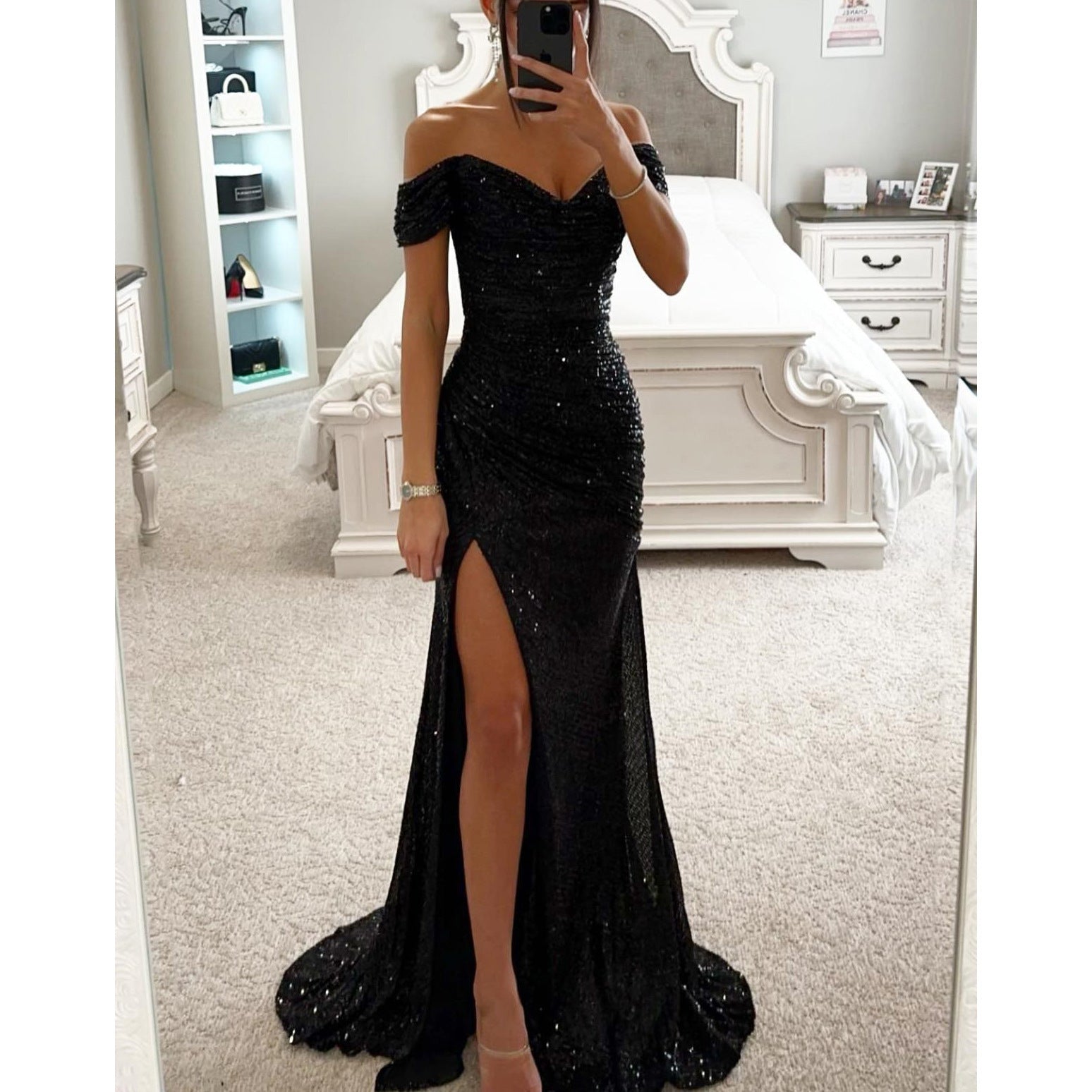 #Color_Black