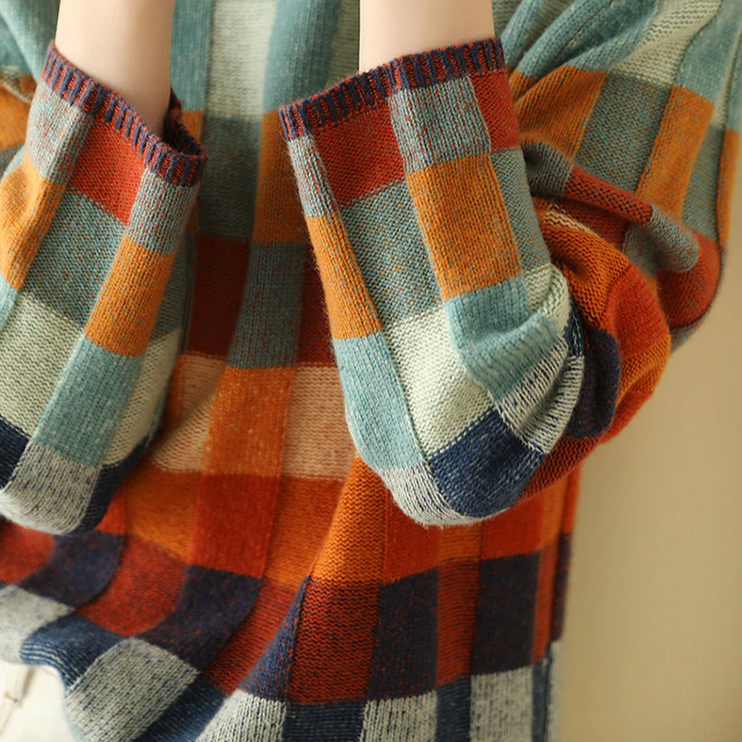 Women’s Multicolor Plaid Cozy Knit Sweater