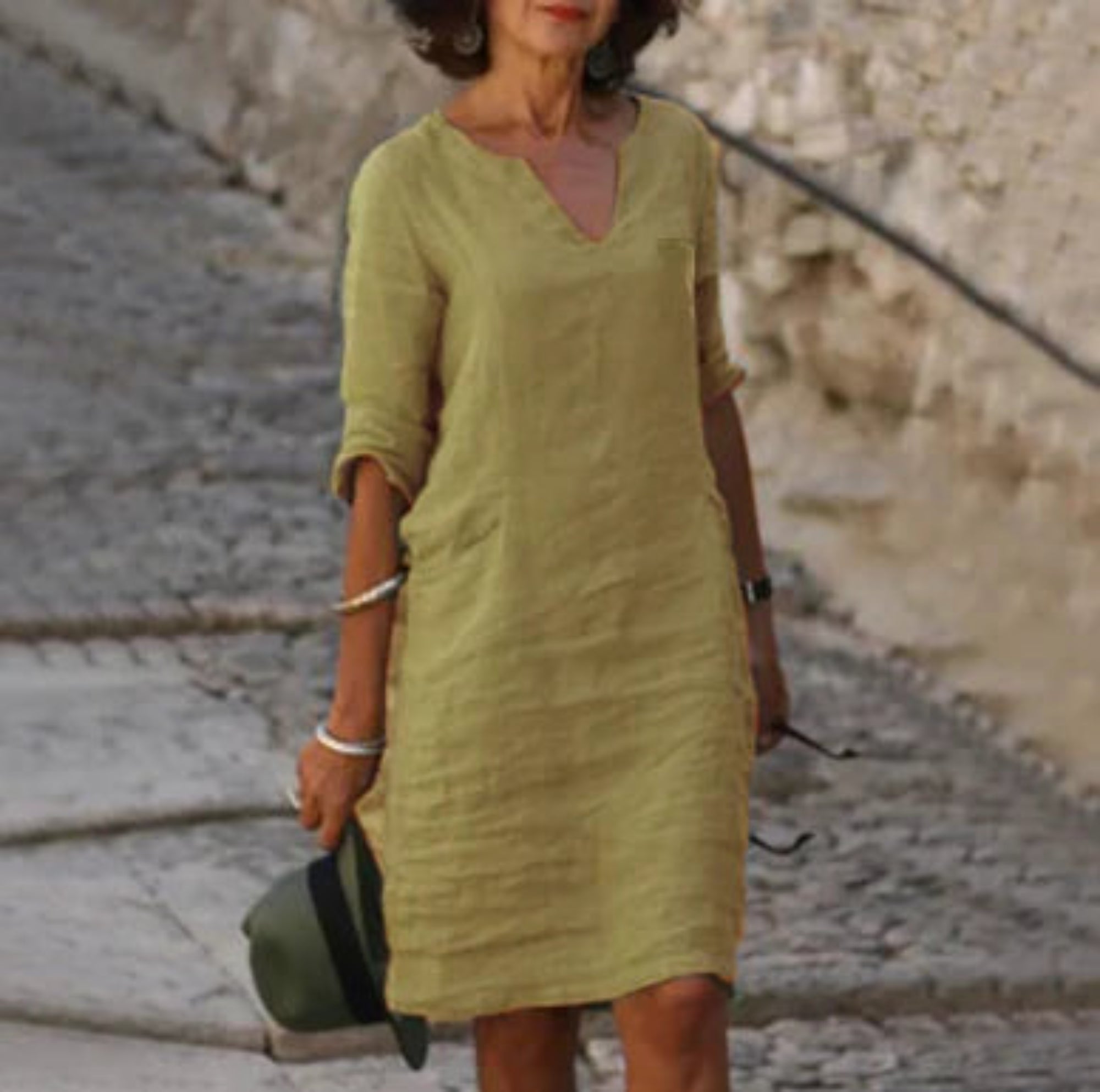 Women’s Relaxed V Neck Shift Dress with Three Quarter Sleeves