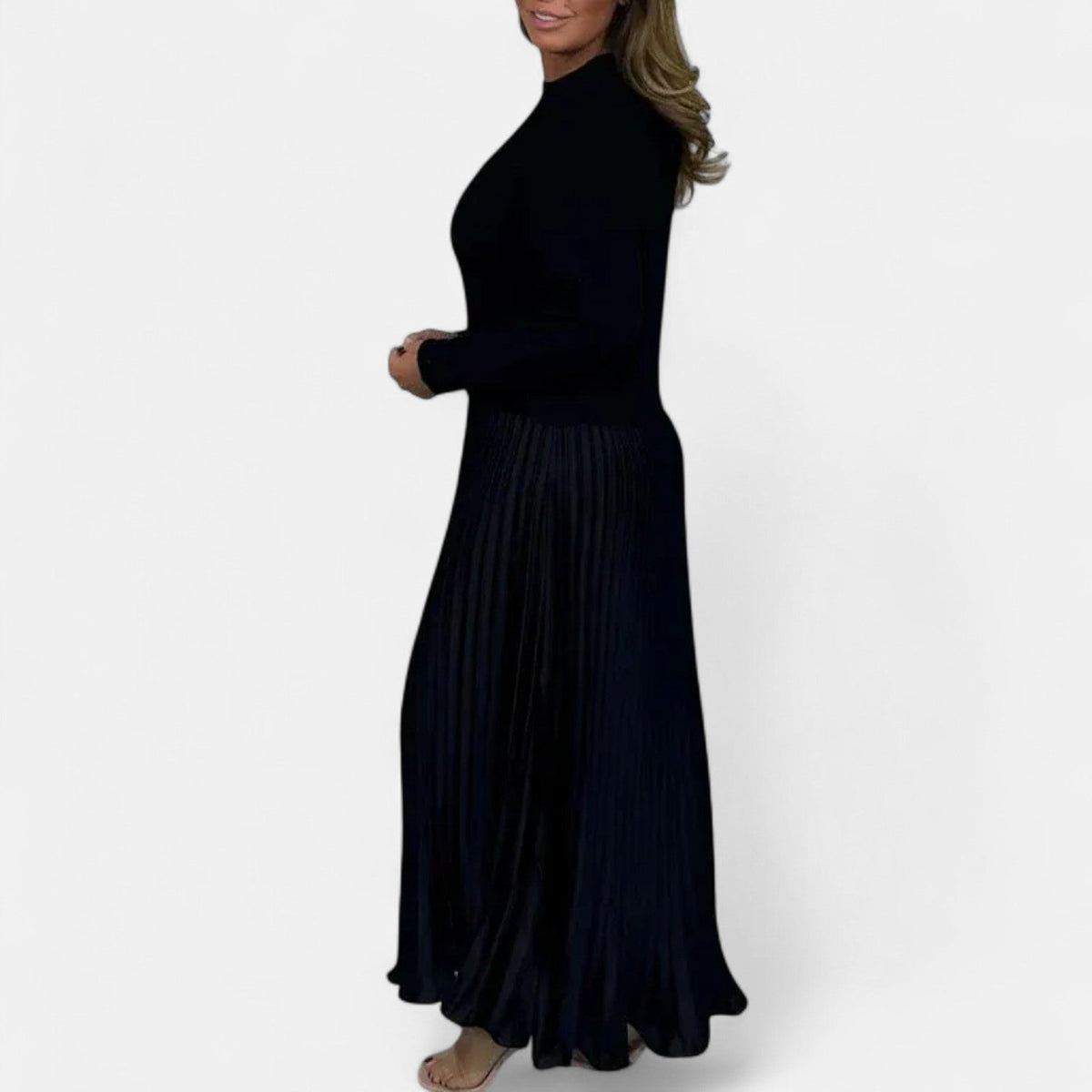 Women’s Long-Sleeve Pleated Knit Maxi Dress