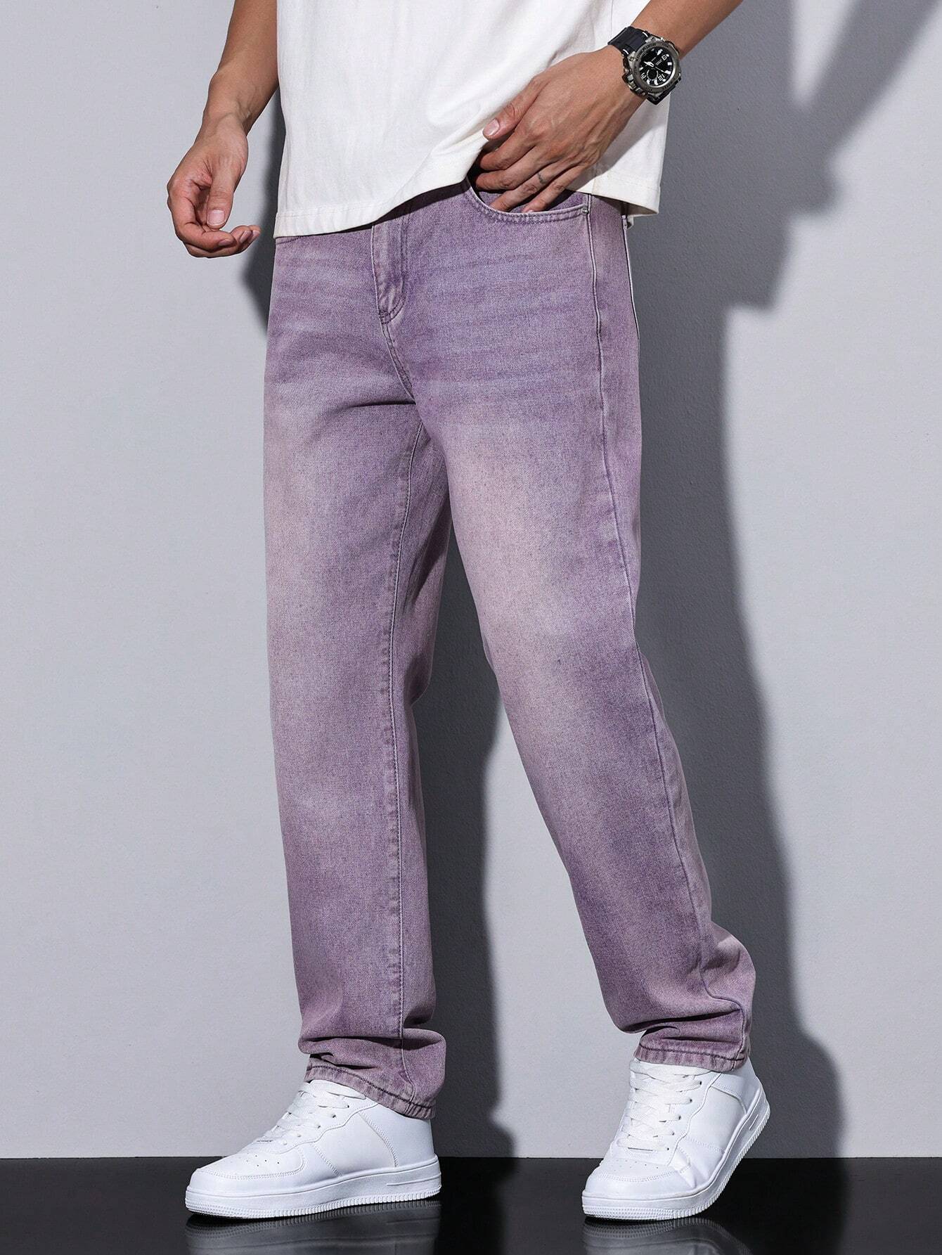 Men's Relaxed Fit Straight Leg Jeans