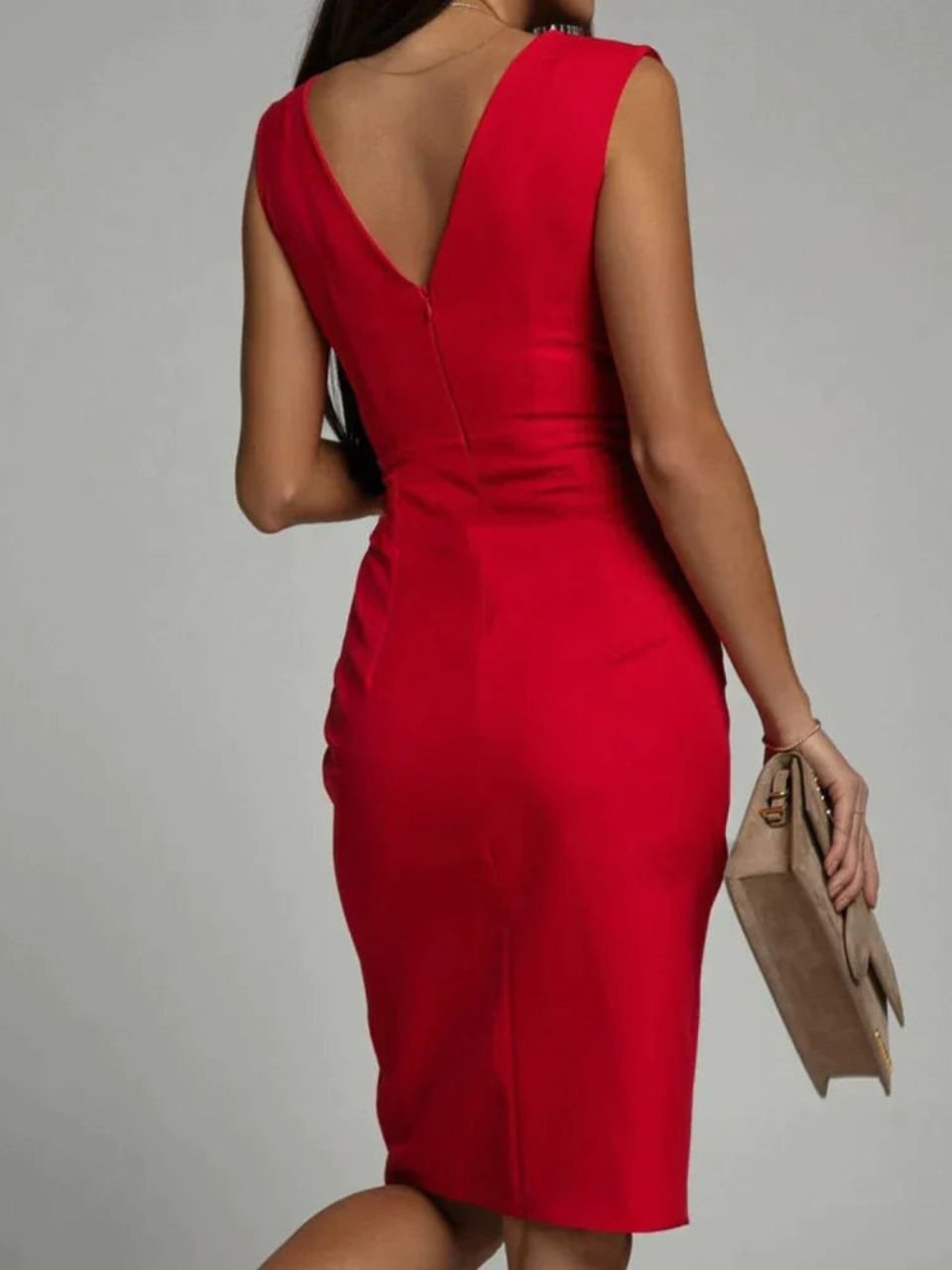 Women's Sleeveless Ruched V-Neck Bodycon Midi Dress