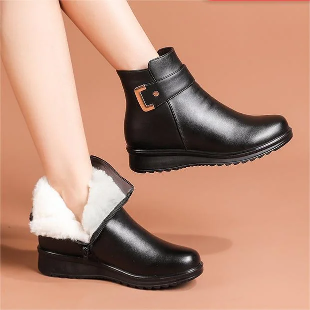 Women’s Faux Fur Lined Ankle Boots