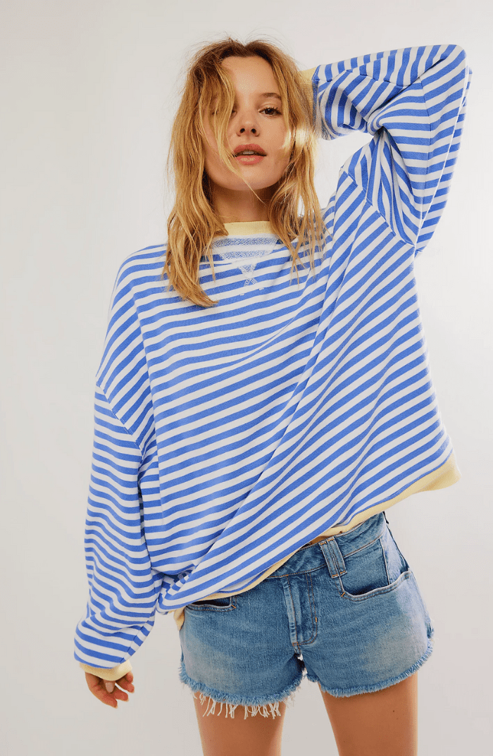 Women’s Striped Oversized Relaxed Fit Sweatshirt
