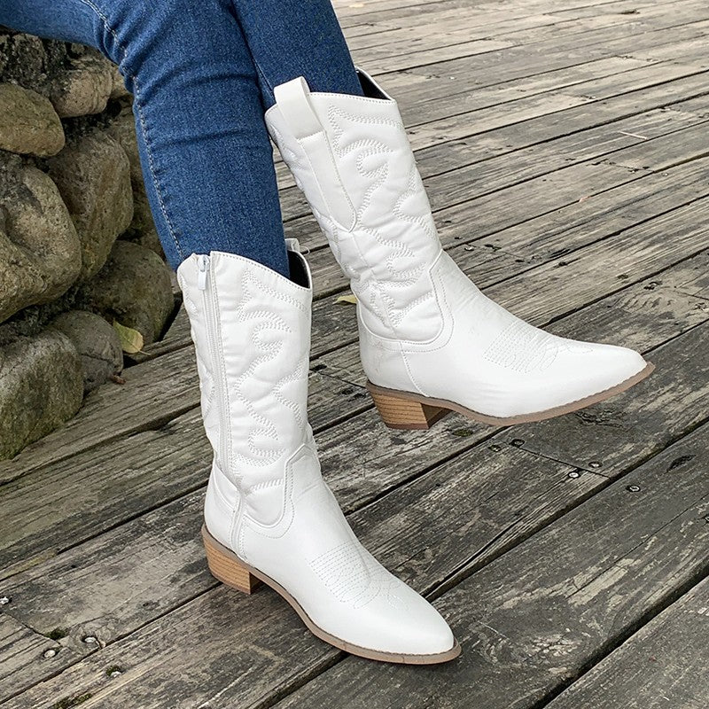 Elegant Women's Cowboy Boots – Modern Western Style with Comfort