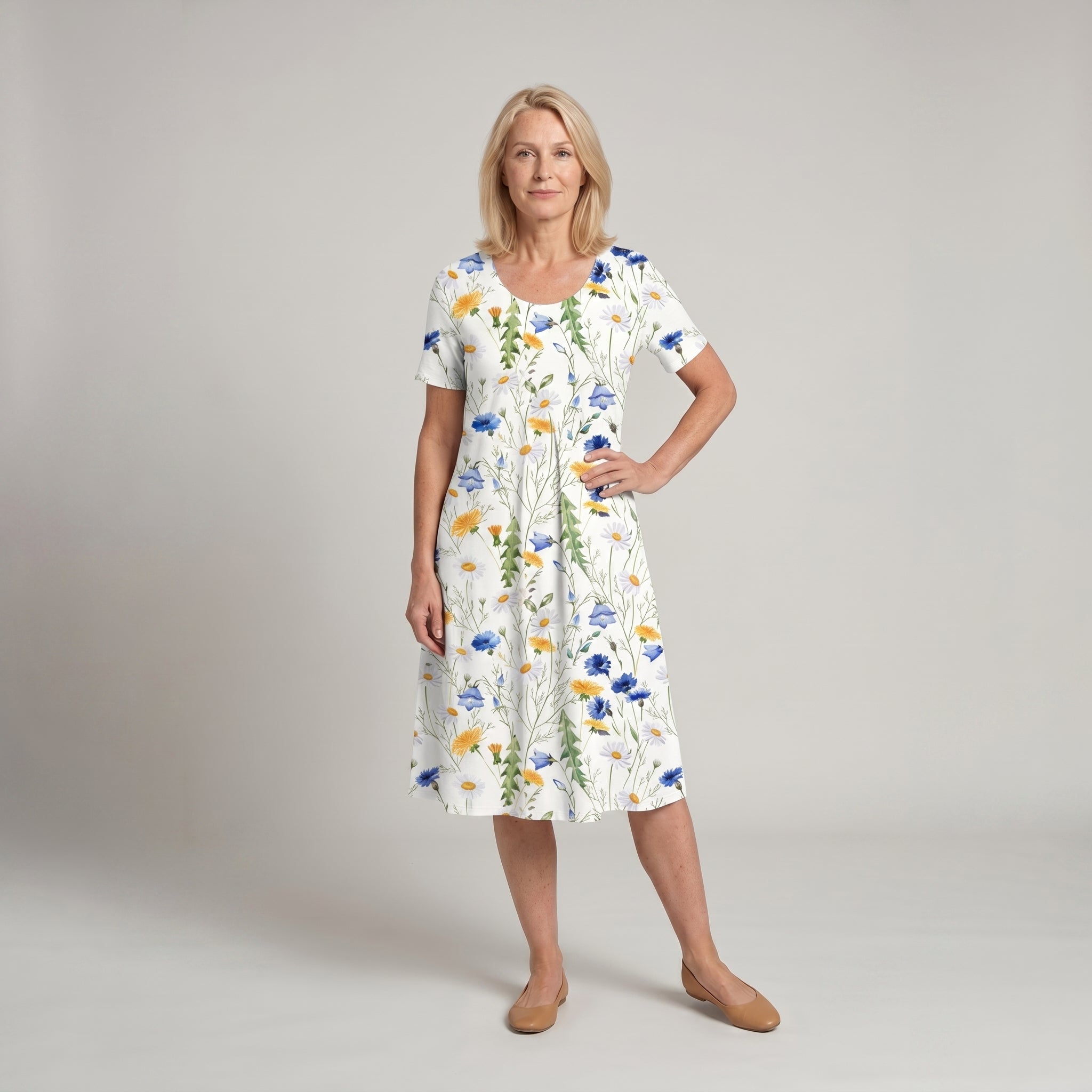 Women's Floral Print Midi Dress with Relaxed Everyday Elegance