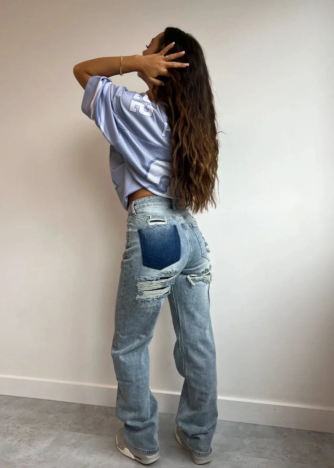 Women's Vintage Patch Pocket Jeans with Wide-Leg Fit